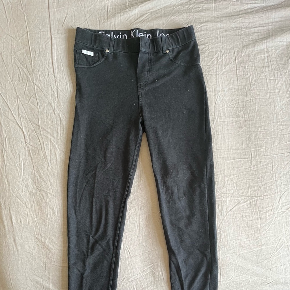 Black Calvin Klein jeans